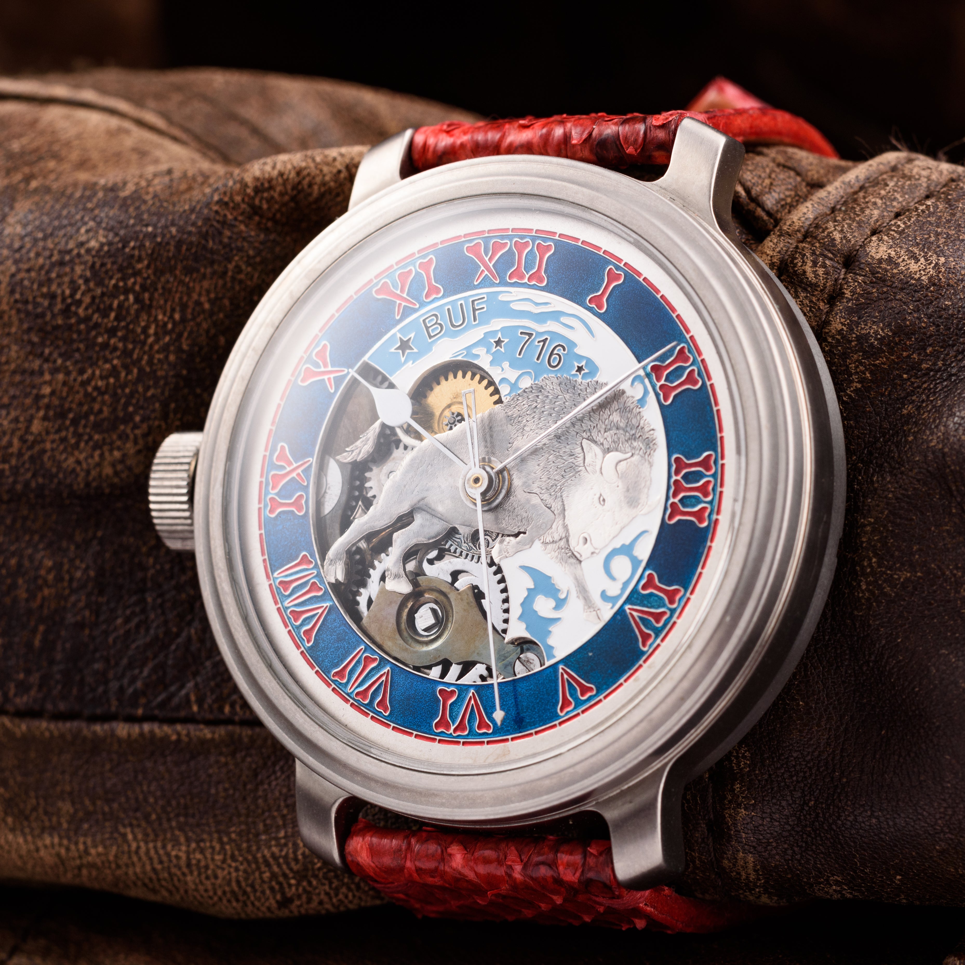 Mole, Model: Buffalo Bills, Josh Allen custom wristwatch with antique movement, new titanium case