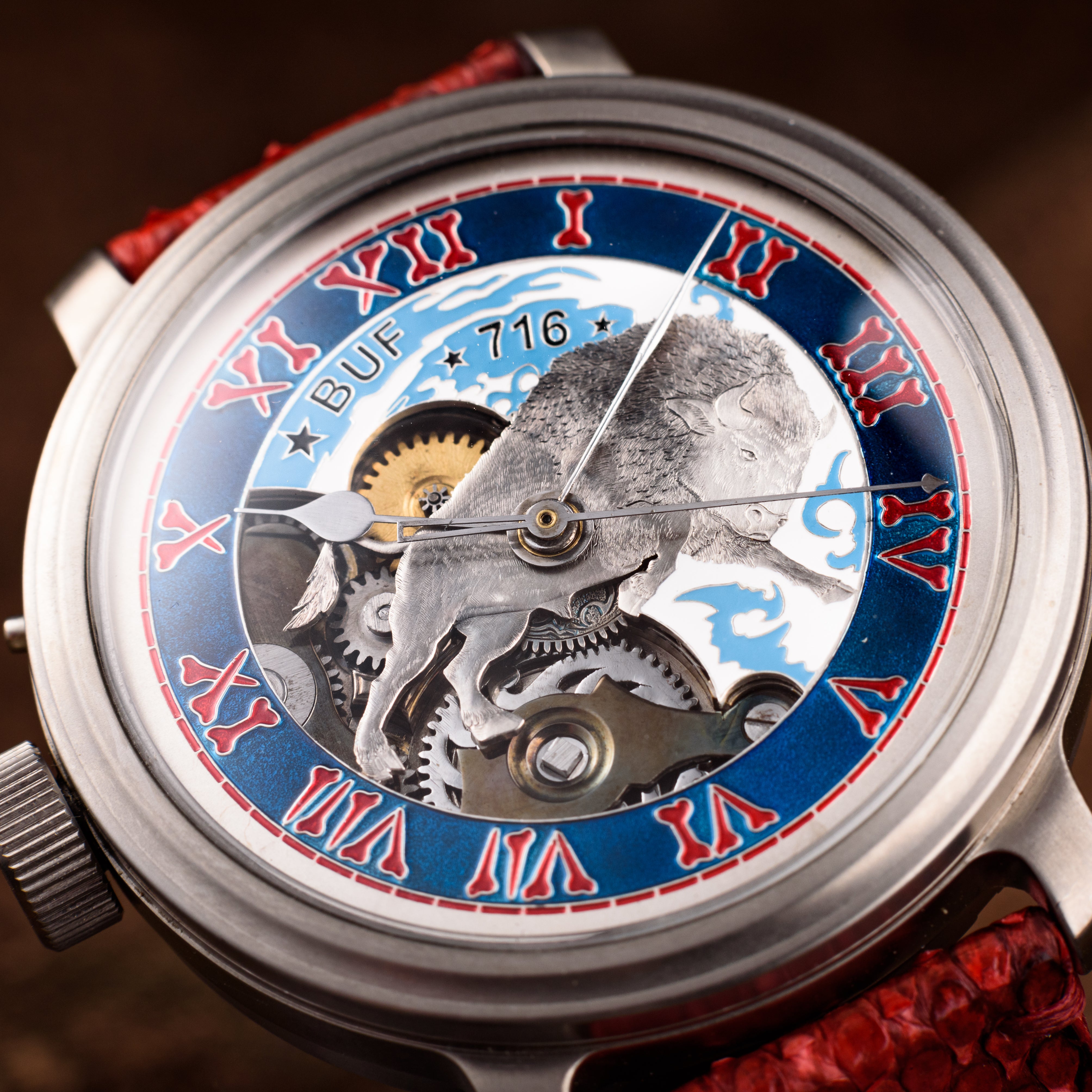 Mole, Model: Buffalo Bills, Josh Allen custom wristwatch with antique movement, new titanium case