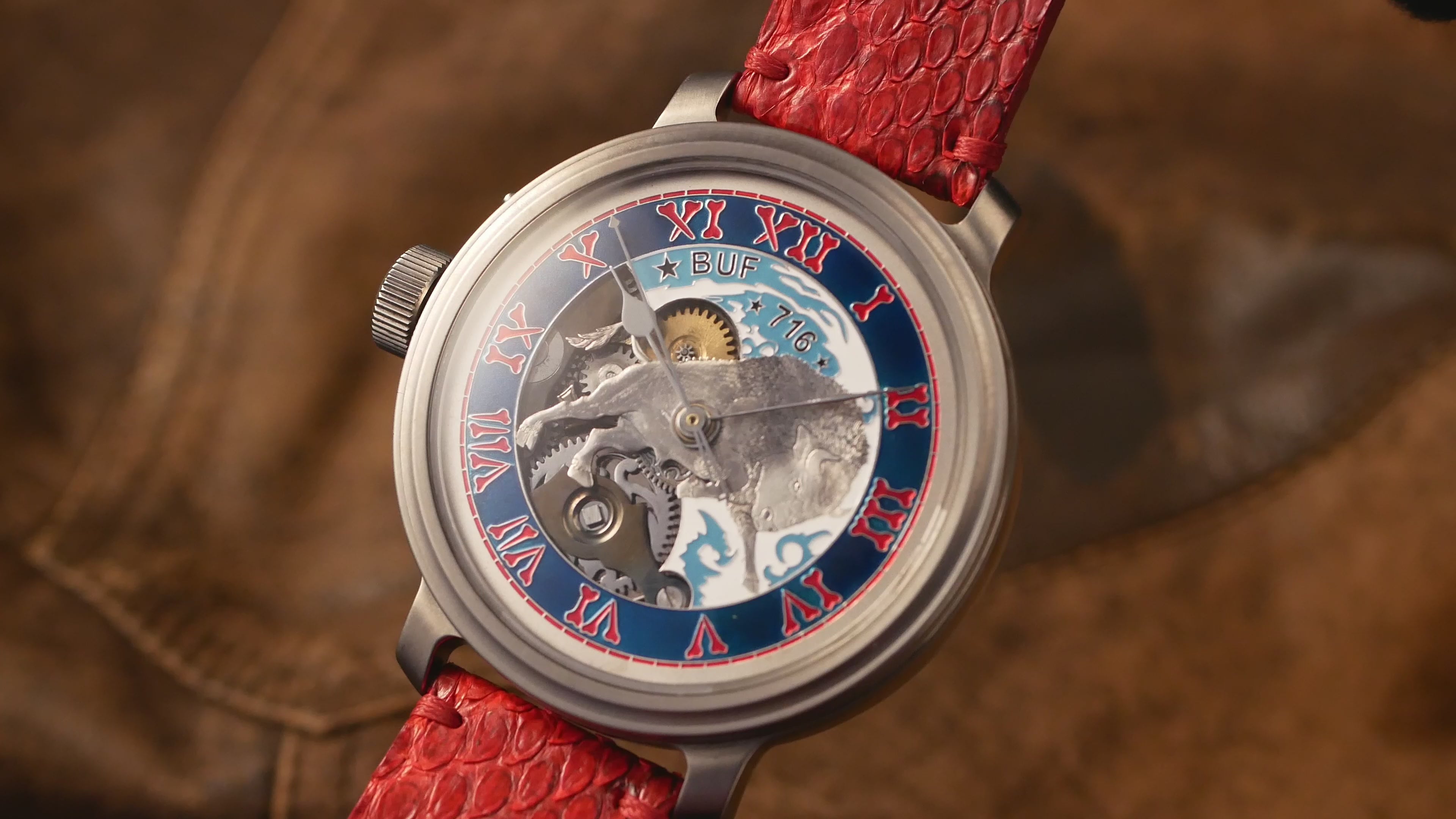 Mole, Model: Buffalo Bills, Josh Allen custom wristwatch with antique movement, new titanium case